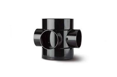 Polypipe Short Boss Pipe 4in/110mm. Double Solvent Socket Requires Boss Adaptor SE60B