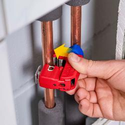 Knipex TubiX S Mini Pipe Cutter (Ø 3-30mm) 90 31 01