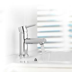 Aqualisa Uptown Basin Mixer Tap Small (Includes Click Clack Waste) Chrome CB.SPT.19